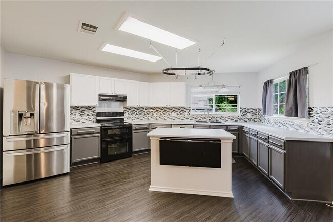 Photo - 4403 Cisco Valley Dr