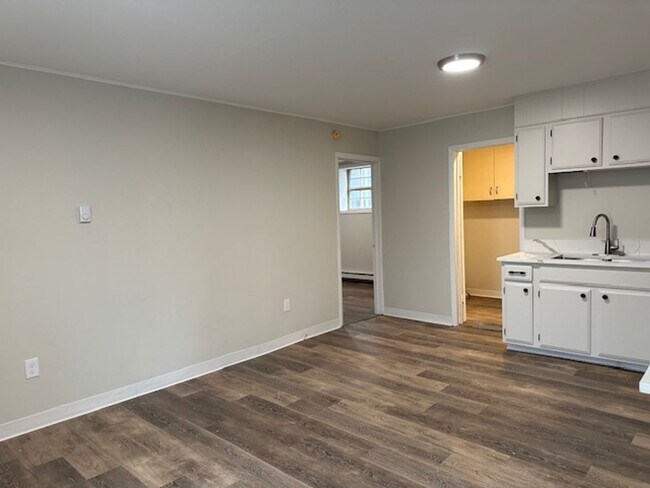 Photo - 113 Market St Unit 111 Market St