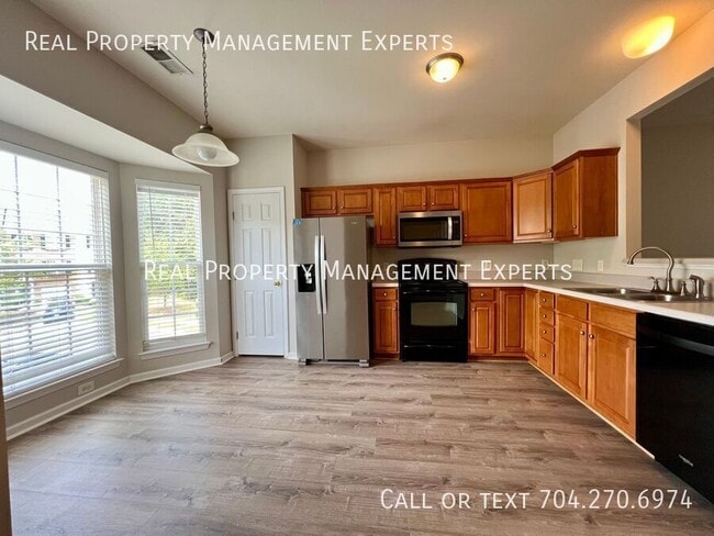 Photo - 10340 Garrett Grigg Rd