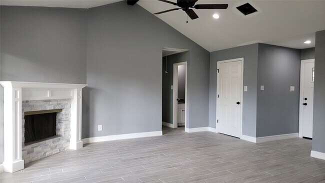 Photo - 510 Donnacorey Dr