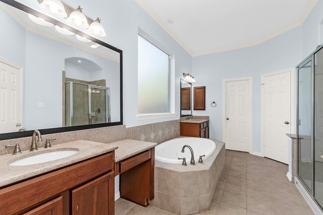 Building Photo - 21085 Ramrock Cir