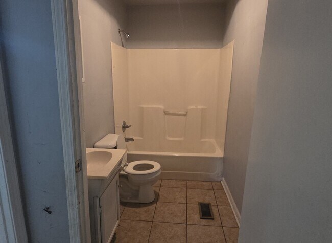 Photo - 294 Pursley St