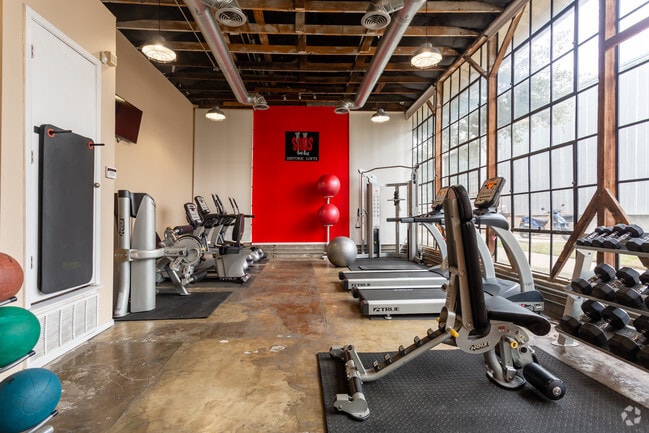 Fitness Center - LL Sams Apartments