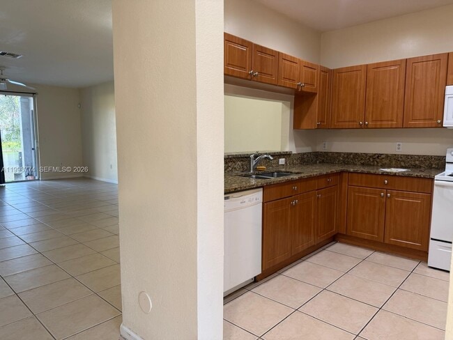 Photo - 8246 SW 27th St