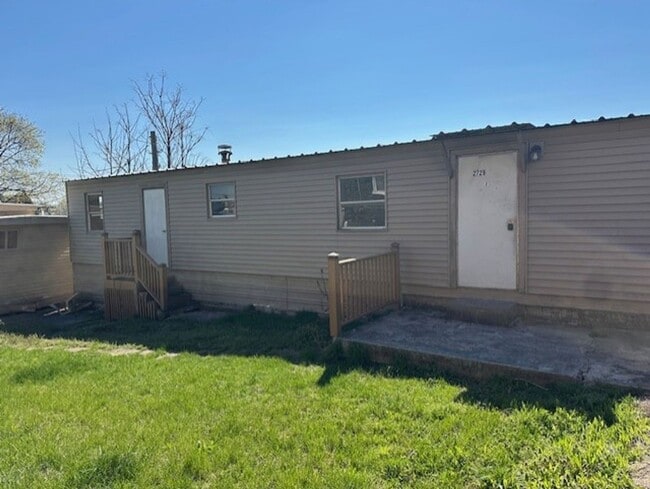 Building Photo - 2729 Herr St Unit 2729