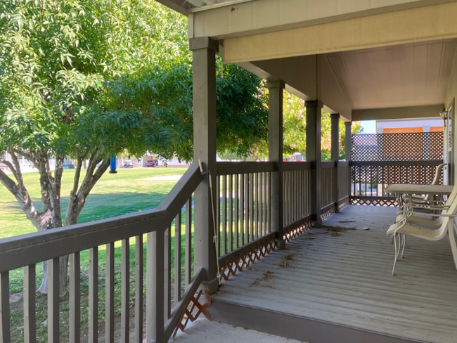 Photo - 350 Riviera Dr