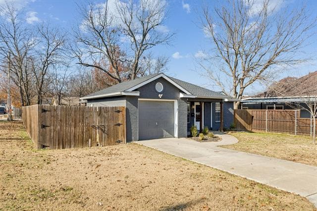 Photo - 1301 Florence St