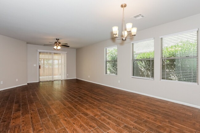 Photo - 1084 S Olympic Dr