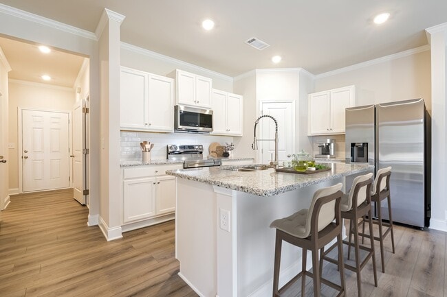 Photo - 138 Pyrus Ln