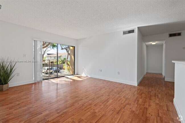 Building Photo - 15600 SW 80th St Unit L-203 Rental