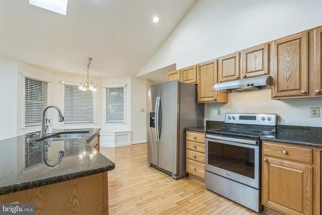 Photo - 14610 Balsam Ct