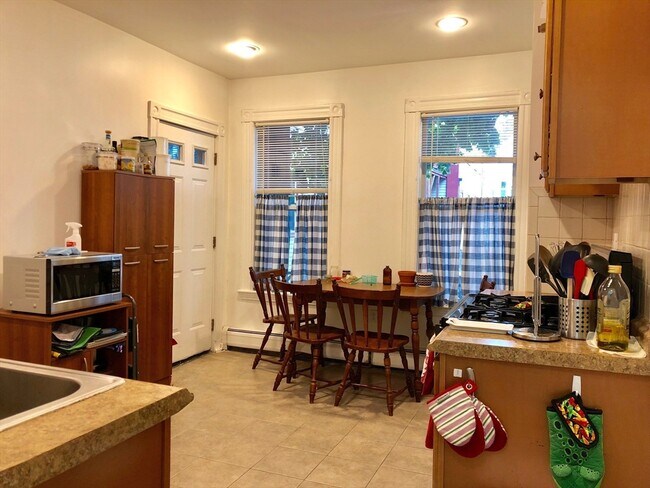 104 Pine St Unit 104