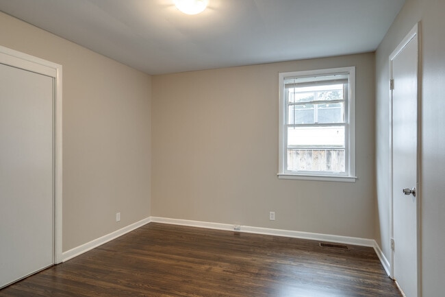 Photo - 3817 Burrus St