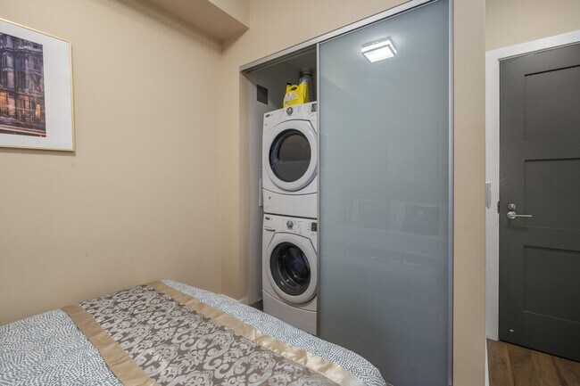 Photo - 300 Front St W Unit SI ID1345803P