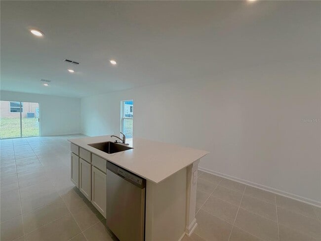 Photo - 2154 Marksman Rd