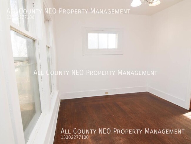 Photo - Spacious Apartment in Highland Square, Akron