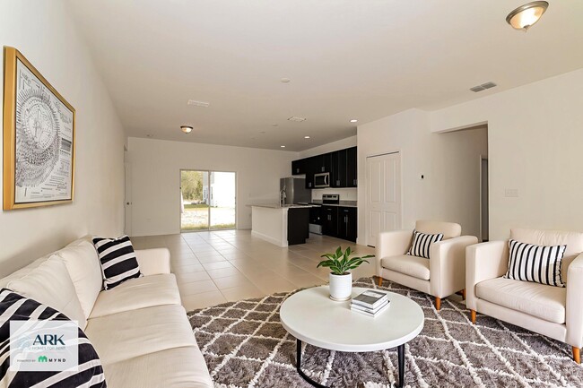 249 Elm Ct