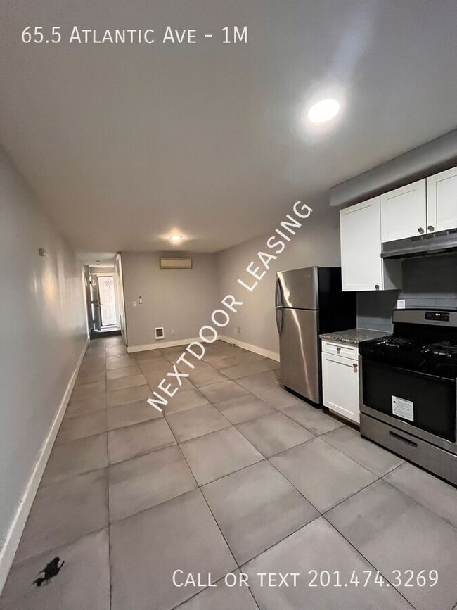 Building Photo - 65.5 Atlantic St Unit 1M