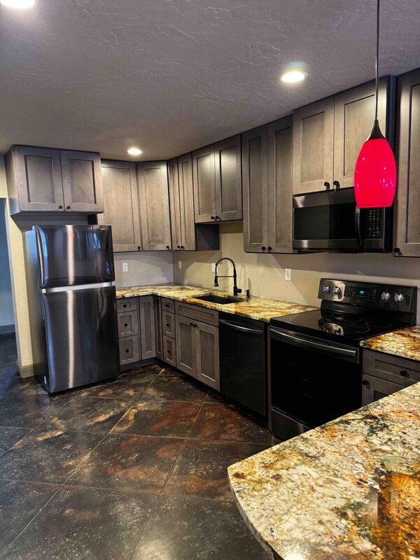 Photo - 1109 Spruce St