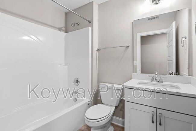 Photo - 5921 Big Pond Trl