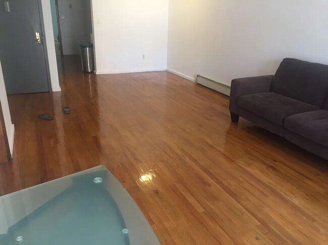 Photo - 4920 43rd Ave Unidad 2 floor