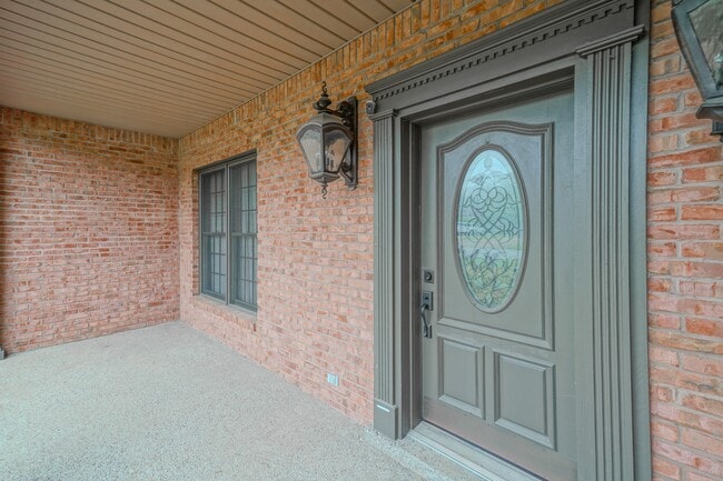 Photo - 107 Geers Ct