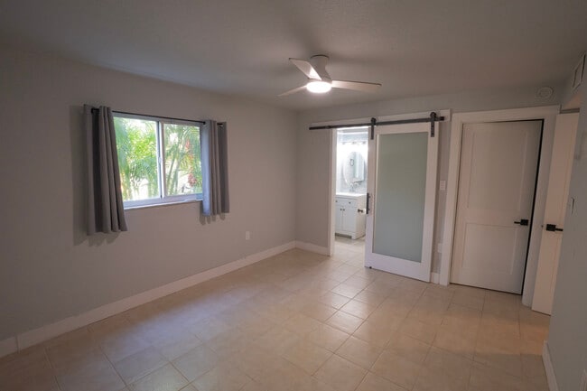 2704 2nd St Unidad 3