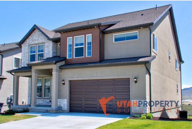Photo - 1353 W Quailhill Rd House