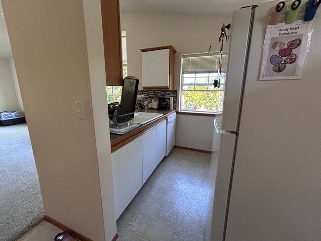 Photo - 3340 Southbend Pl Unit 202