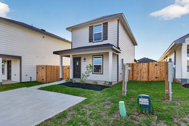 Photo - 12239 Shield Crest Ct