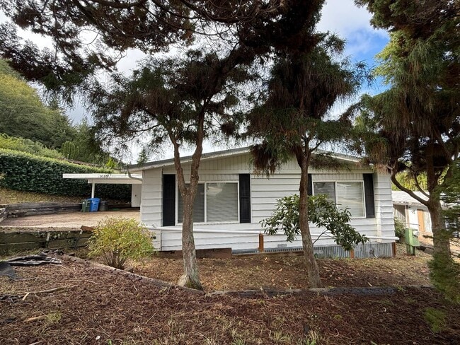 Building Photo - 1025 Scott Terrace