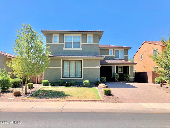 Building Photo - 2397 E Hazeltine Way Rental