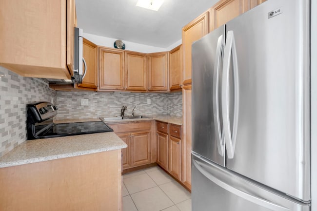 Photo - 2970 NE 16th Ave Unidad B211