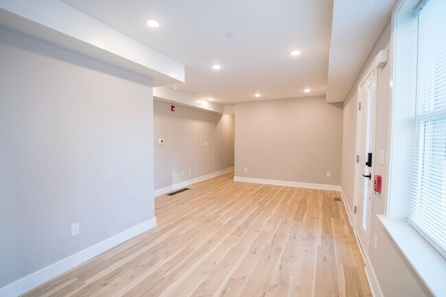 Photo - 4926 Locust St Unidad 1