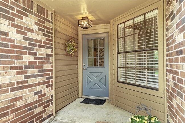 Photo - 22 W Mistybreeze Cir