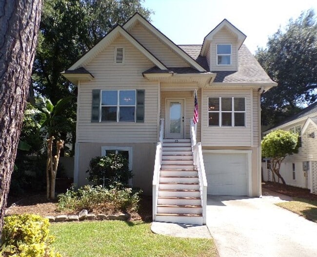 Building Photo - Mid Island home for rent
