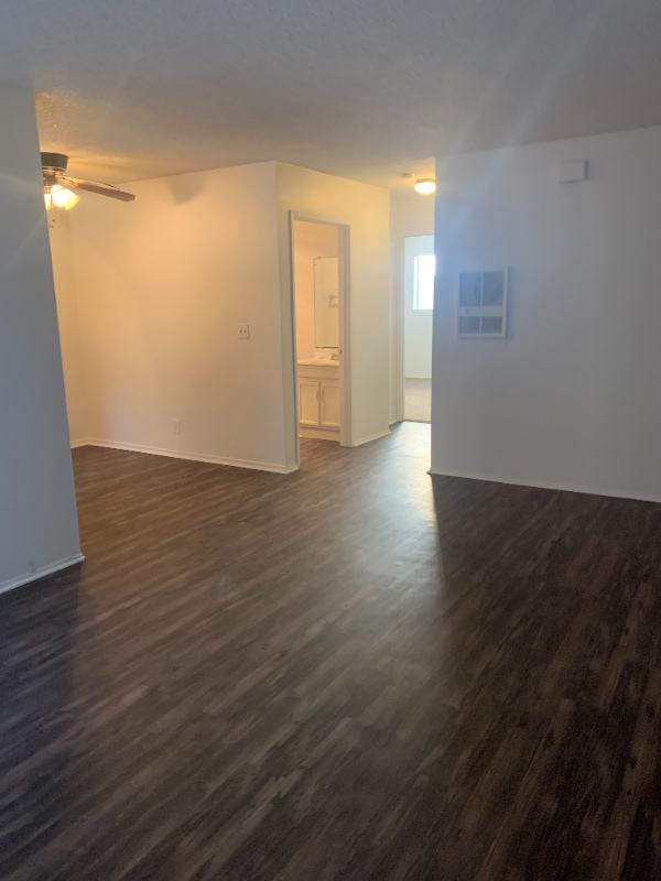 Photo - 355 Emerald Ave Apartamento Unidad 4