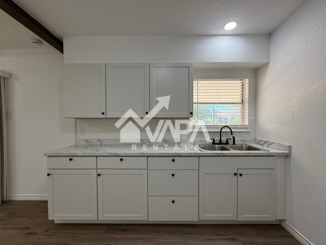 Photo - 4710 Bernadine Dr Casa