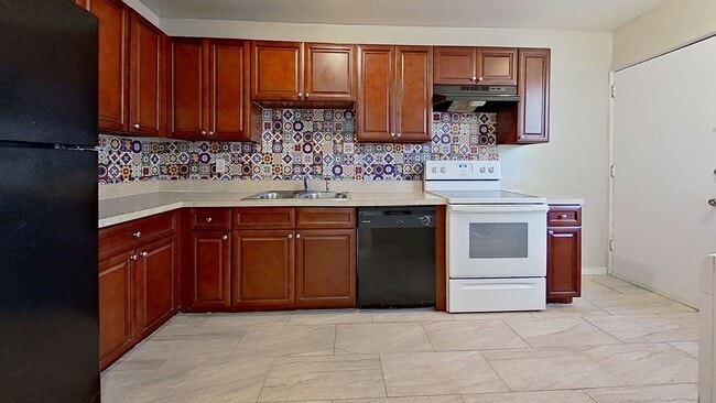 Photo - 3034 Belden St Unidad 3034 Belden St. # 4