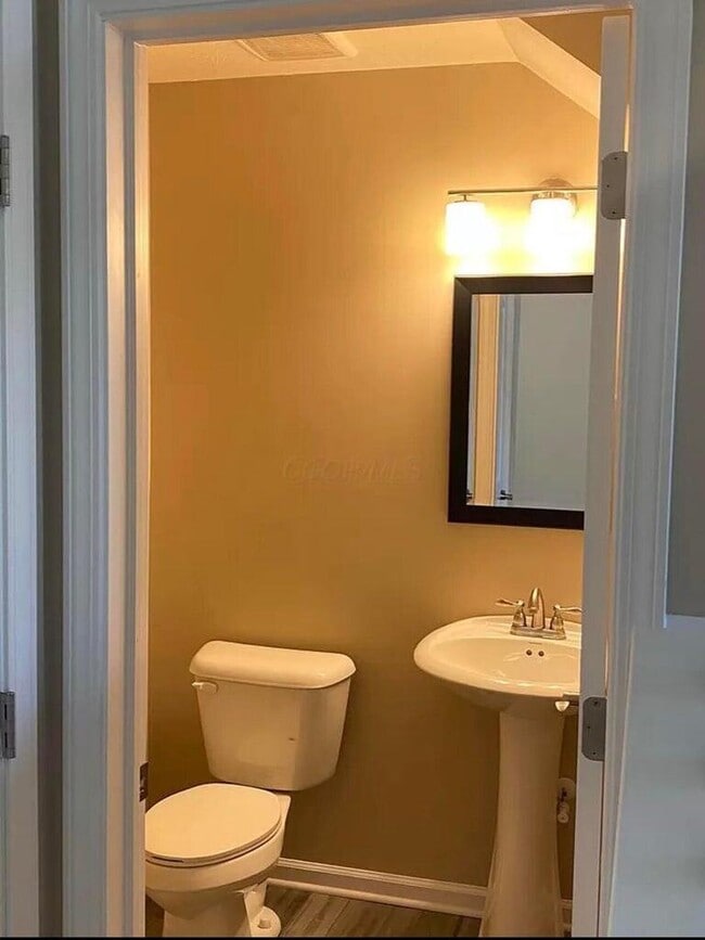 Photo - 249 Lake Cove Dr