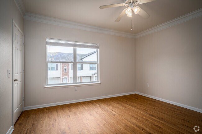 1BR, 1BA - 987SF - Villas at Cypresswood