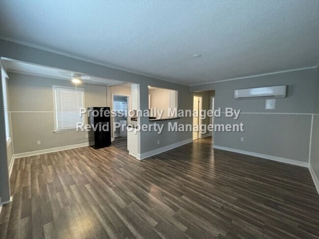 Photo - 3523 Barwood Cir Unit 3525