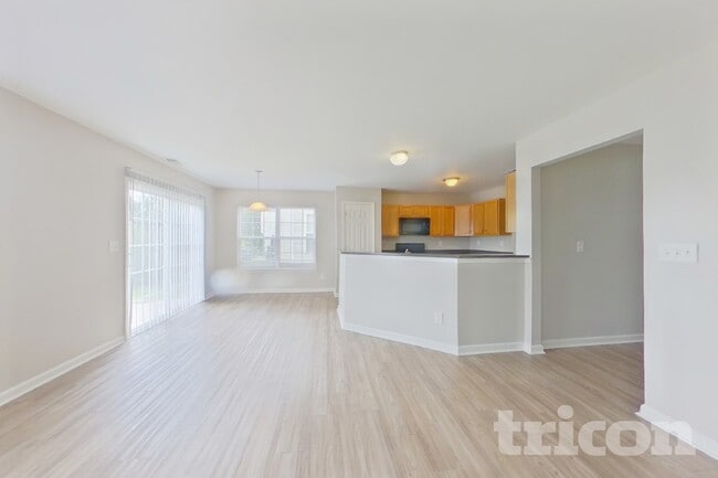 Photo - 11311 Breezehill Ln