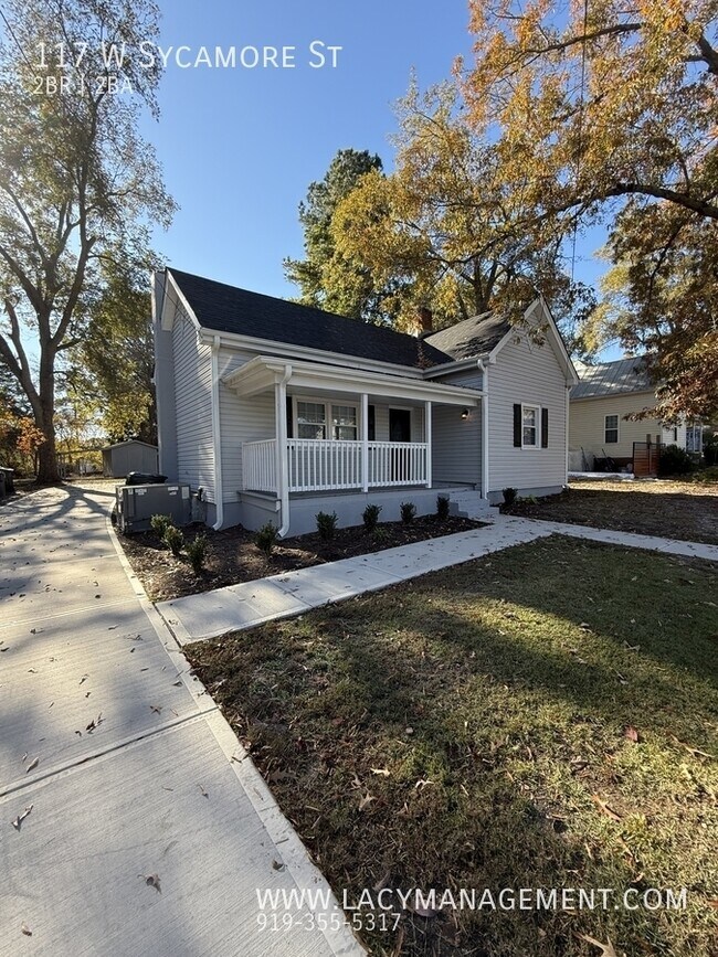 Photo - 117 W Sycamore St