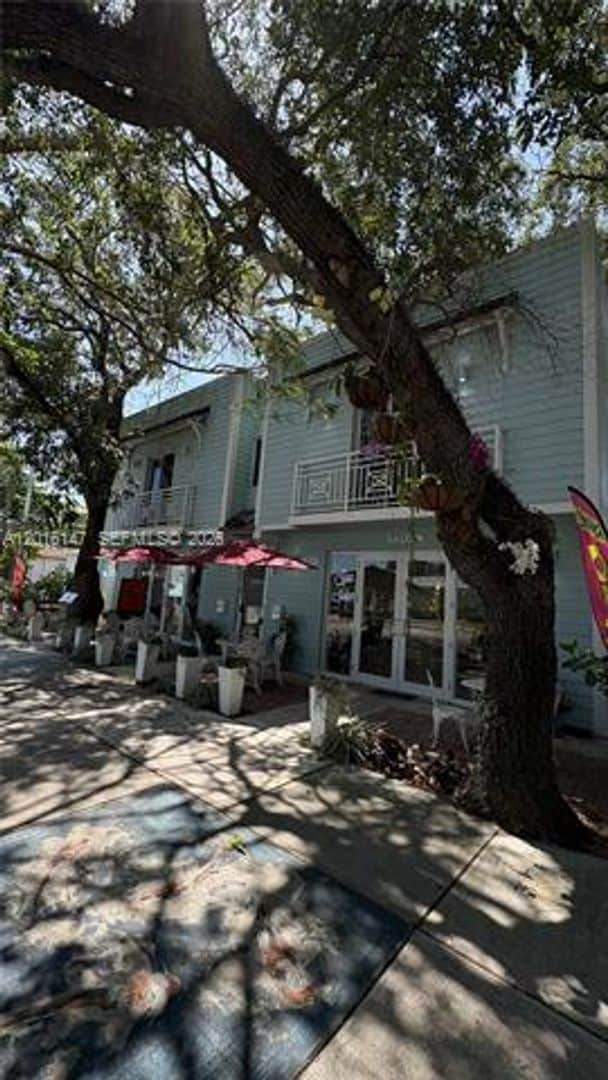 Building Photo - 3872 Grand Ave Unit 3872 Grand Ave # A