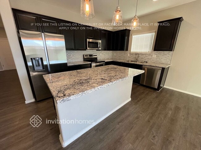 Photo - 21167 W Cypress St