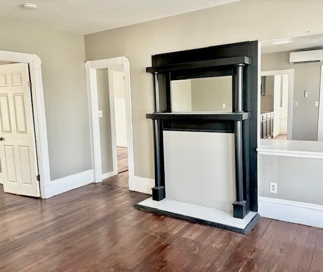 Photo - 653 Brock Ave Unit 3