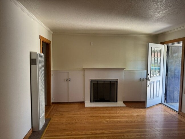 Photo - 2325 25th Ave