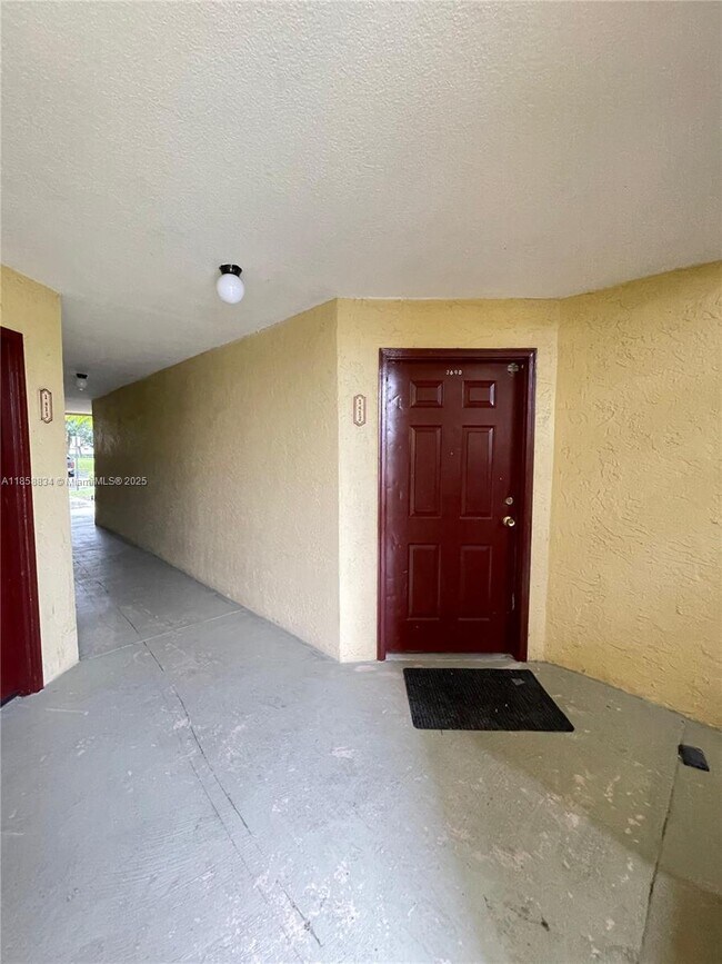 Photo - 12400 Vista Isles Dr Unit 1412