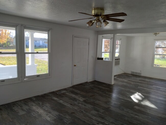Dining & Front Room - 183 E 200 S